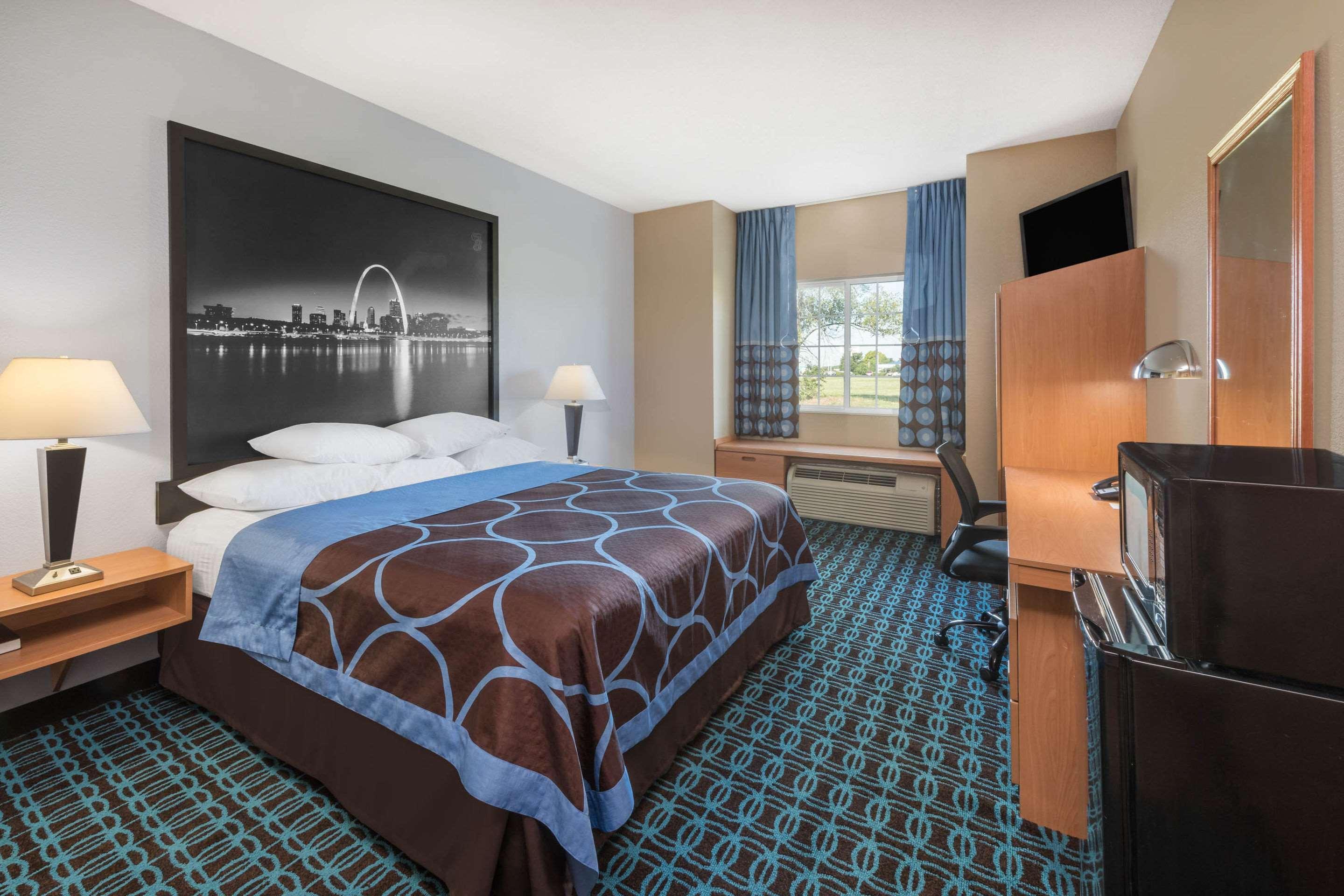 Sonesta Essential Hotel Blue Springs Exterior photo